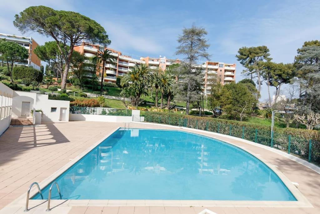 Domaine Des Palmiers - Piscine- Parking - Tennis - Clim คานส์ ภายนอก รูปภาพ